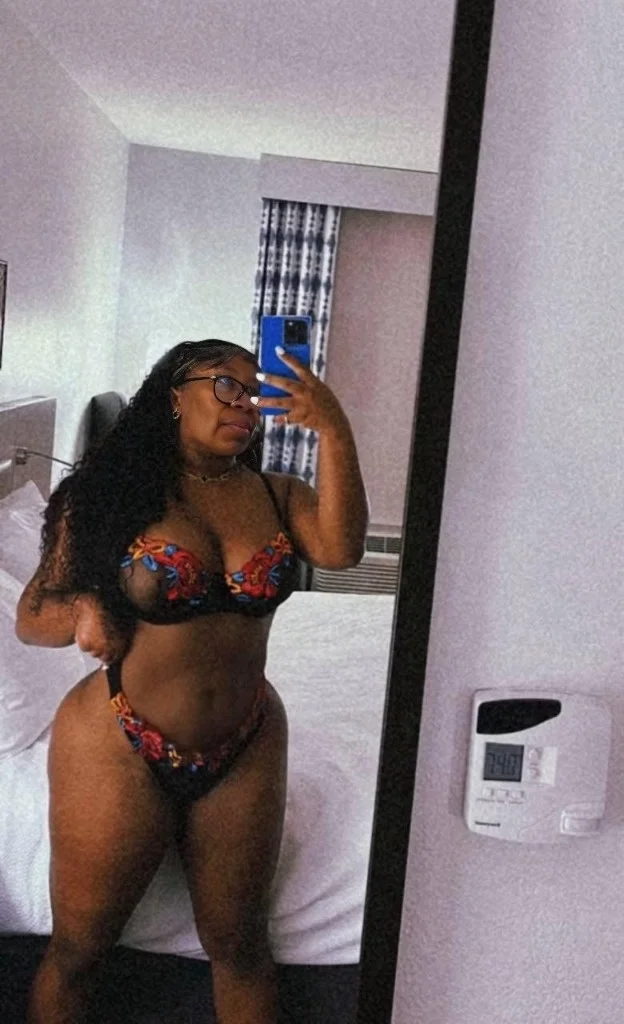 Exotic Latina with a slender body available now Leave me a m... in Richmond – Women Seeking Men photo 3