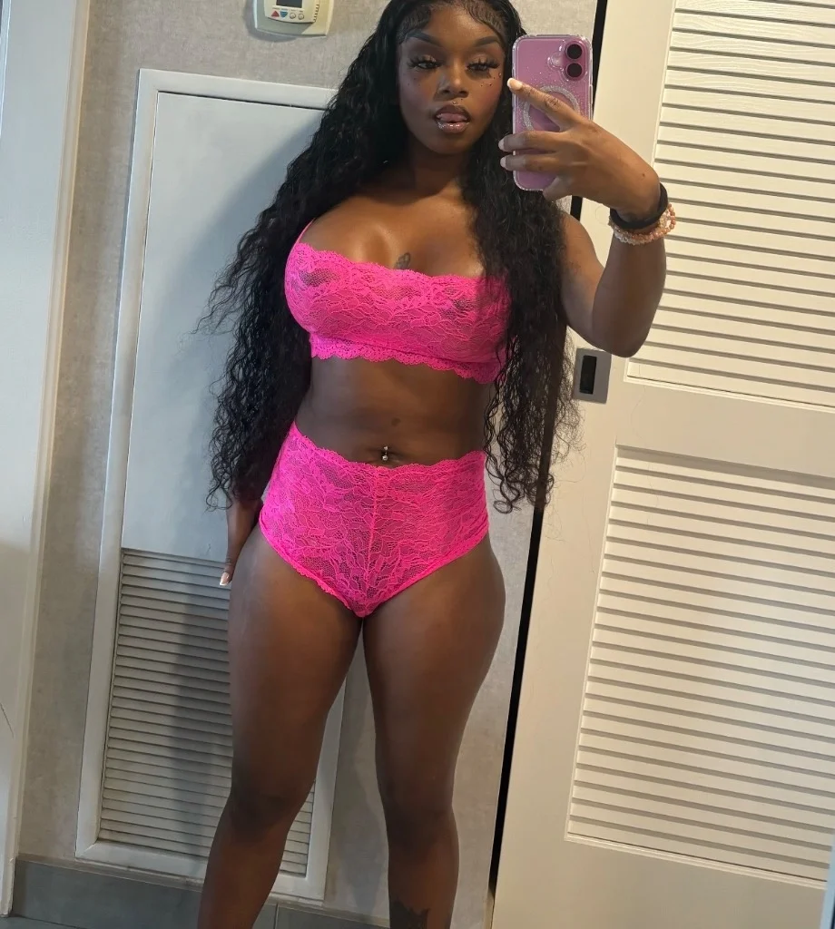 Available Now in Richmond – Women Seeking Men photo 3