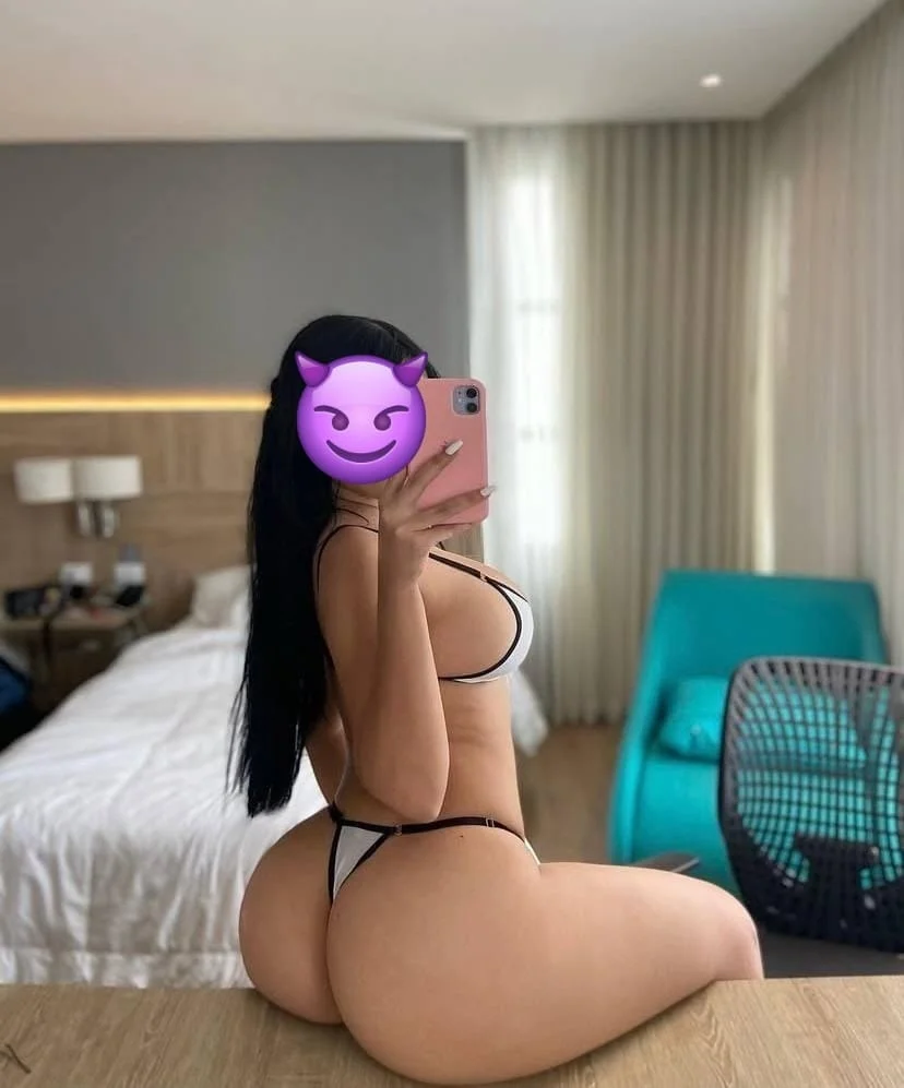 I'm not common not cClass I am that expensive taste that is... in Richmond – Women Seeking Men photo 2