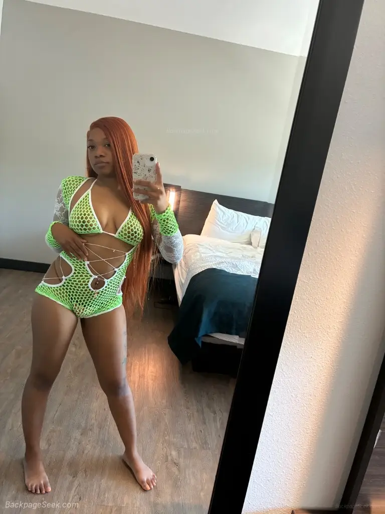 qv special come see me limited time only sweet petite Chines... in Richmond – Women Seeking Men photo 2