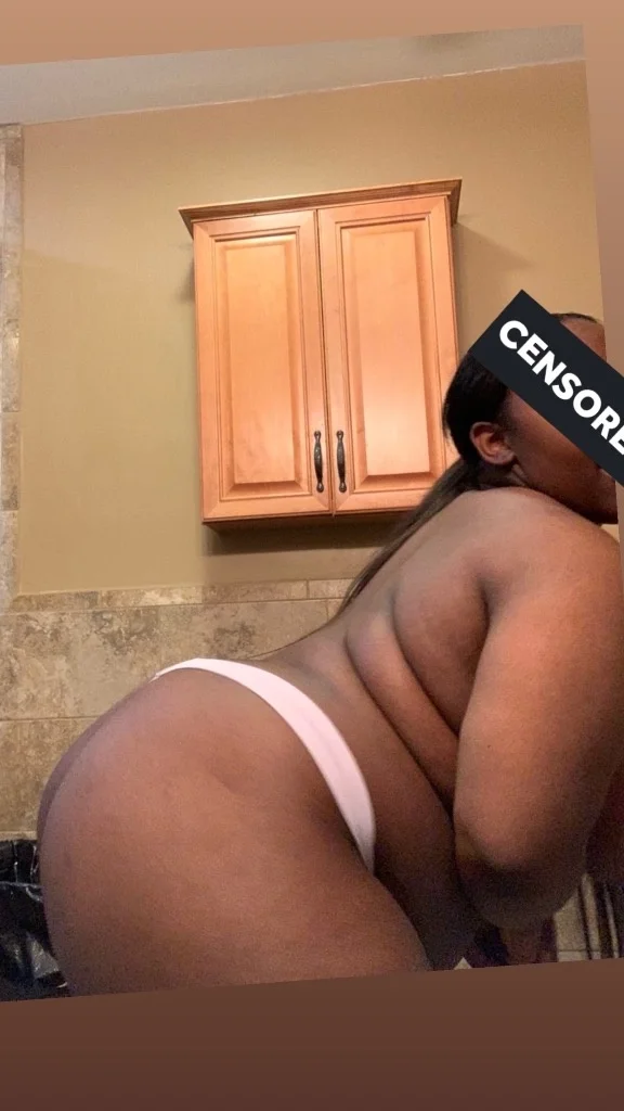 hello luv its ya fav thick, pretty BBW ready tl have a good time. in Rochester - Women Seeking Men photo 3