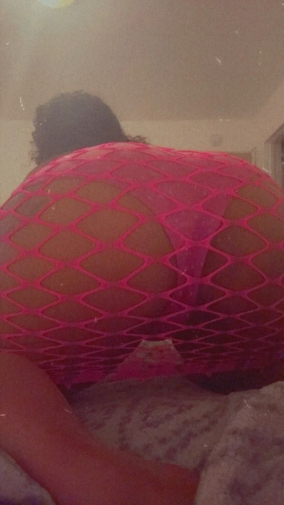 available Last night in town slippery when wet in Rochester - Women Seeking Men photo 6