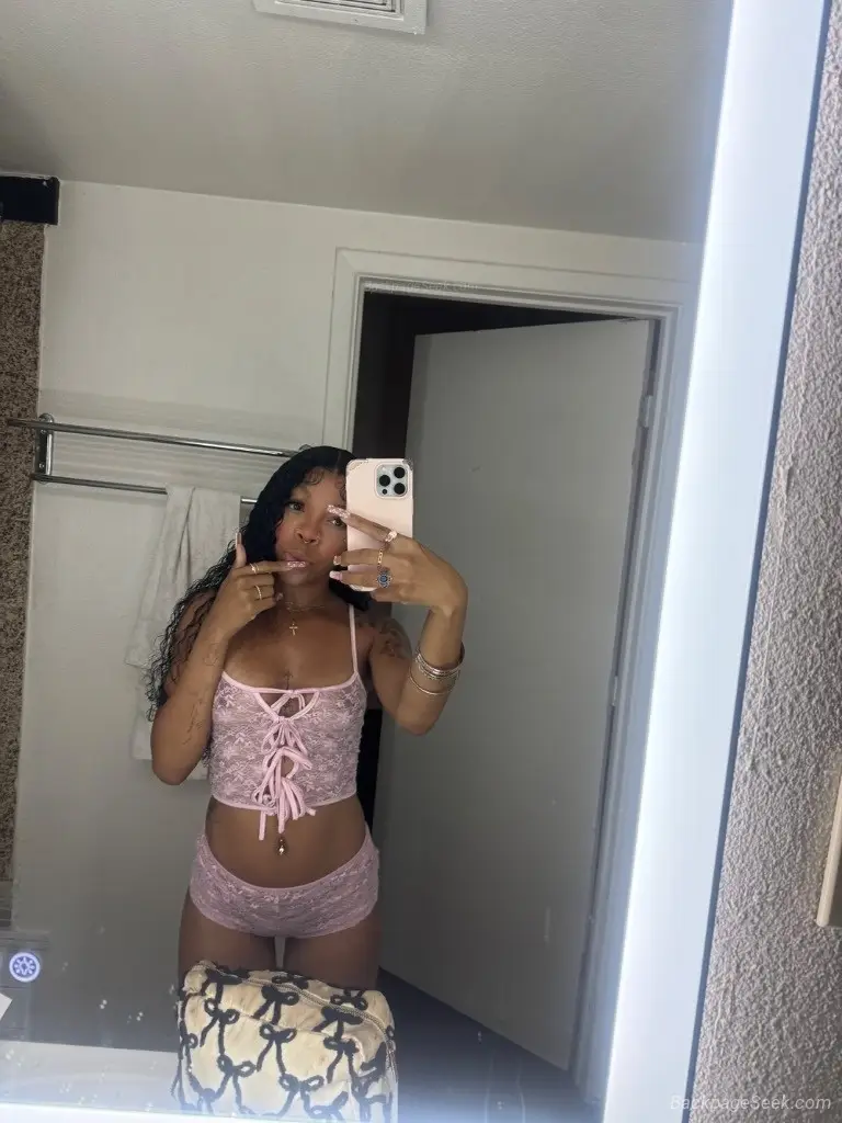 Available Now Tight Horny Pussy Incall Outcall and Car call... in Rochester – Women Seeking Men photo 4