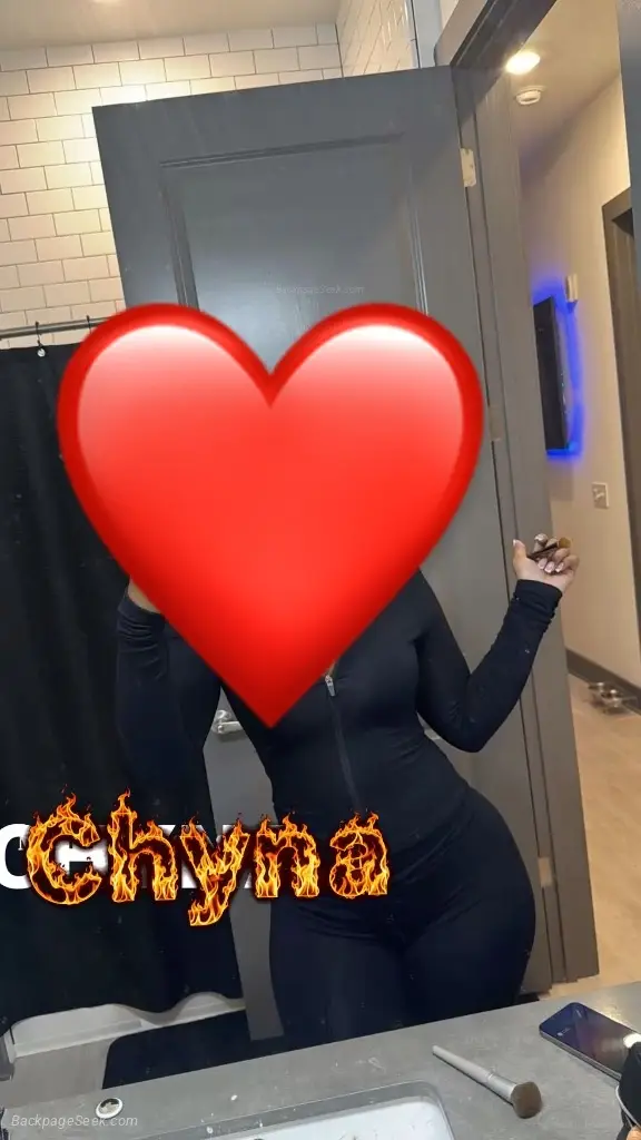 OUTCALLS ONLY YES I AM NEW HERE AND THE REAL DEAL VISITING A... in Rochester – Women Seeking Men photo 4
