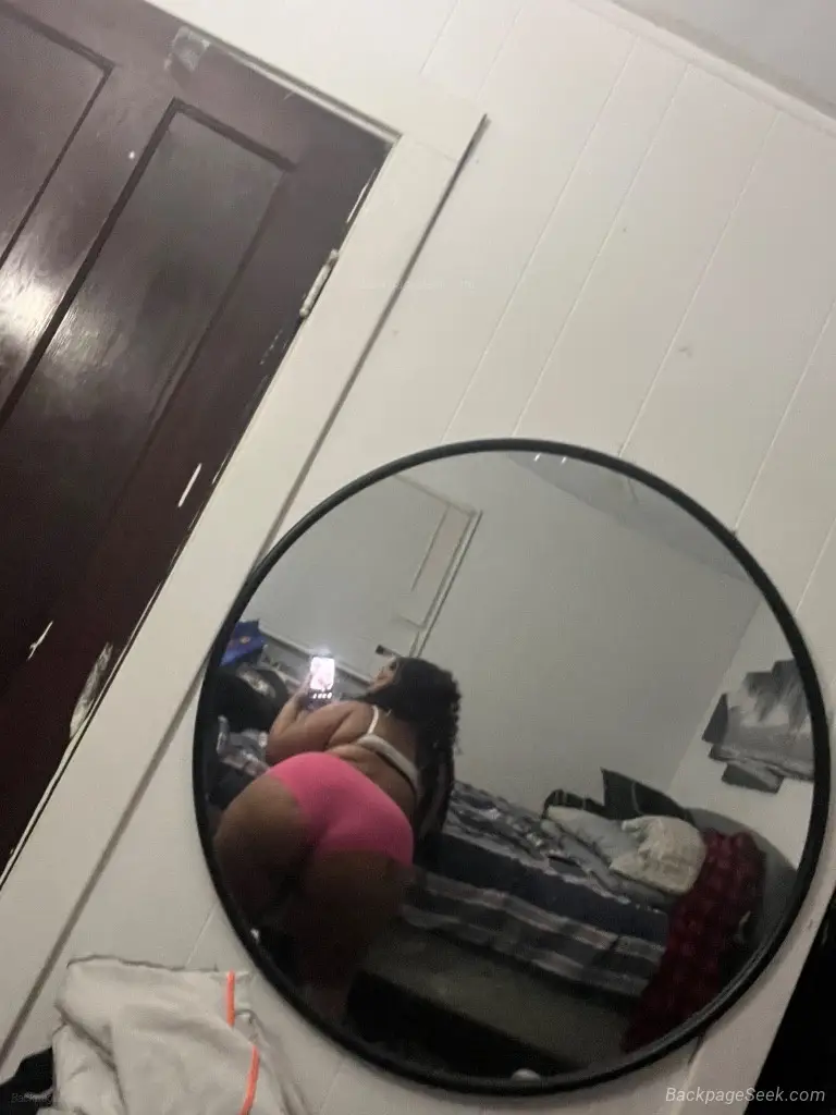 hey daddy come have some fun in Rochester – Women Seeking Men photo 4