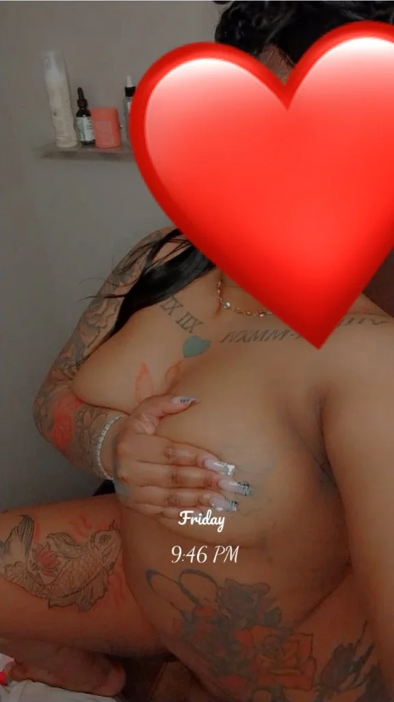 Juicy Pussy