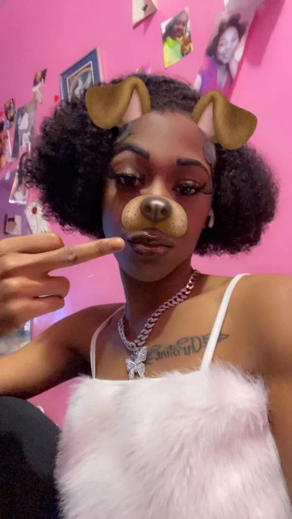 Car Dates OutCall Fun in Rockford – Women Seeking Men photo 5
