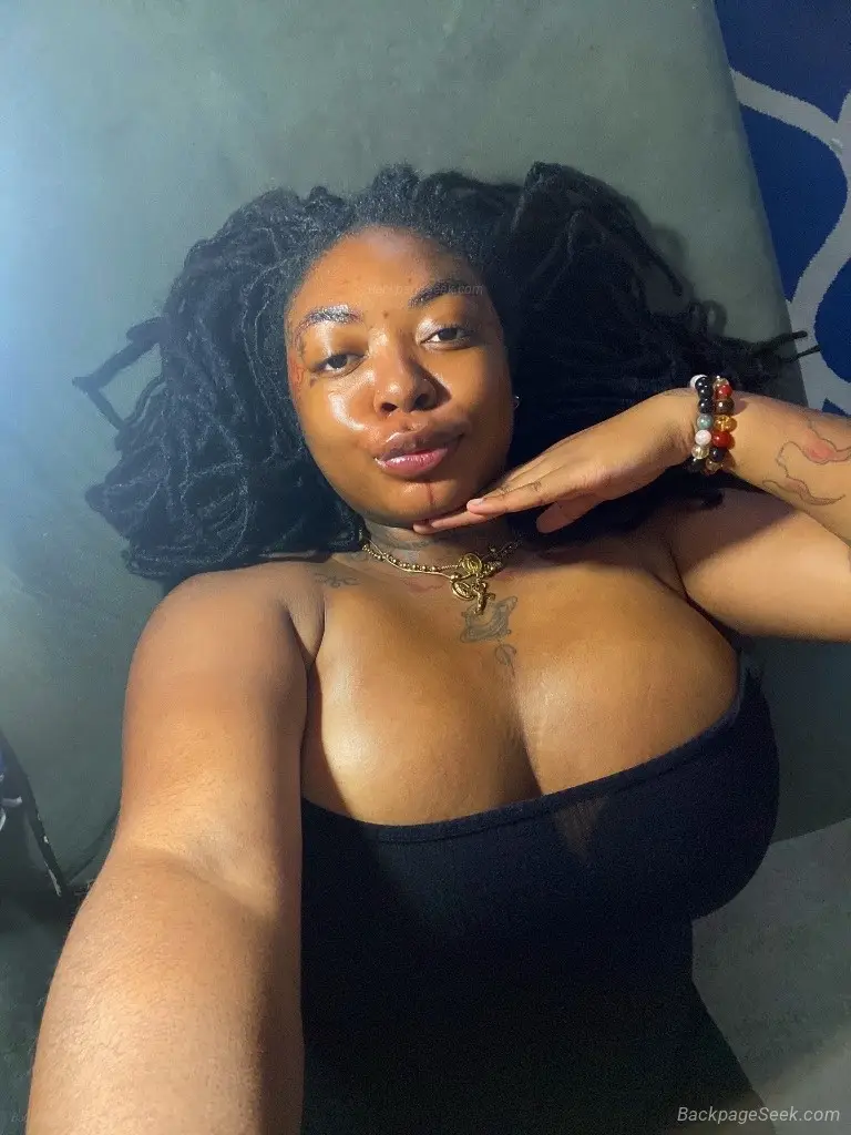 Sexy Ebony Beauty Soft Boobs Special blowjob Deposit Required For All