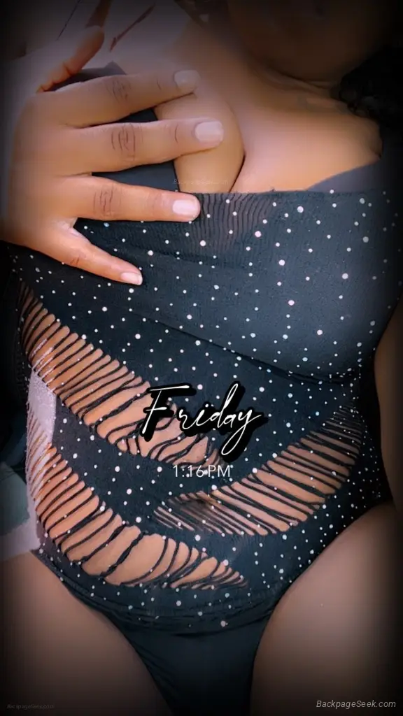 INCALLOUTCALL I TAKE CASH APPLE PAY CHIME ALL MY PICUTRES AR... in Rockford – Women Seeking Men photo 3