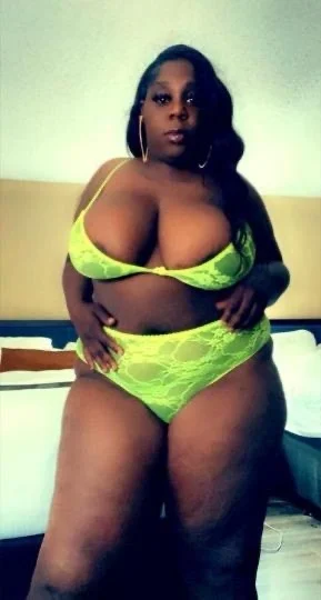 QV Specials available Now Better Than Her AND Her Choclate in Sacramento – Women Seeking Men photo 3