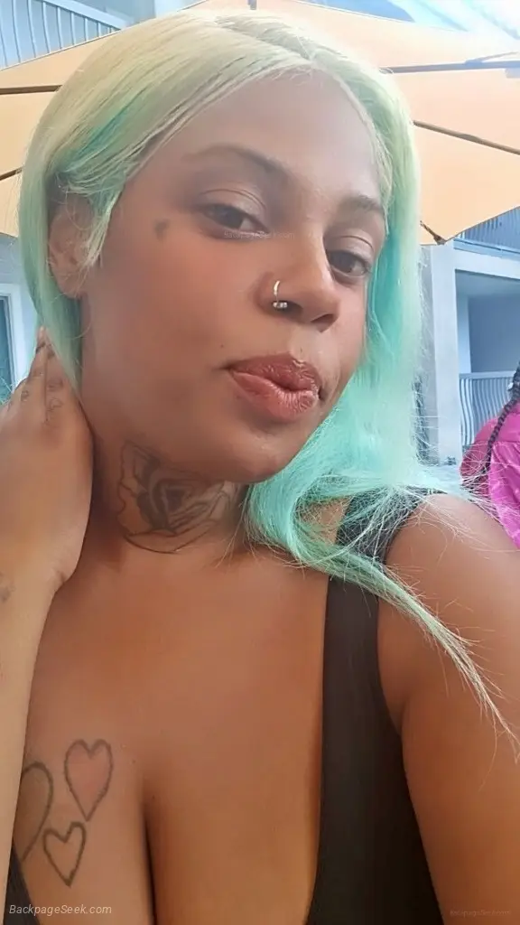 100 Special lets have some fun its friday new in town I want... in Sacramento – Women Seeking Men photo 2