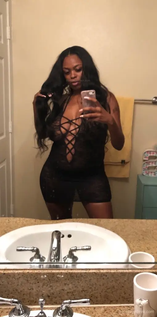 Sexy Party girl Loves 2 Please in Sacramento – Women Seeking Men photo 4