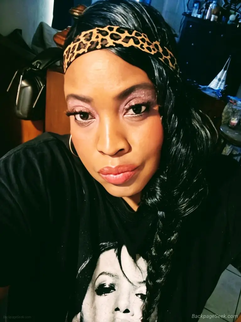 Ms Tiffany Foxx Hey Fellas all my Exotic chocolate Lovers NE... in Sacramento – Women Seeking Men photo 6