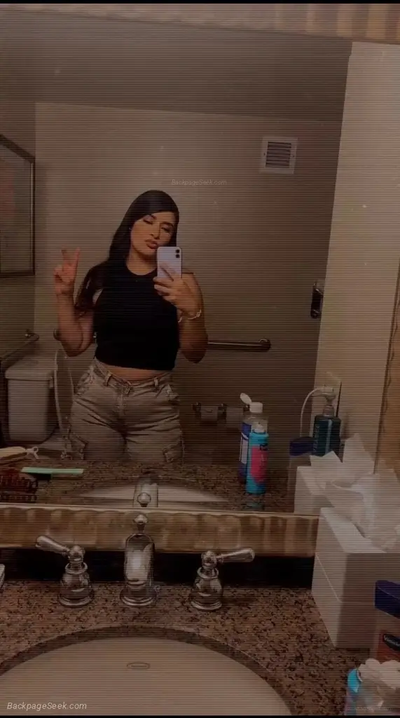 NEW GIRL IN TOWN in Sacramento – Women Seeking Men photo 5