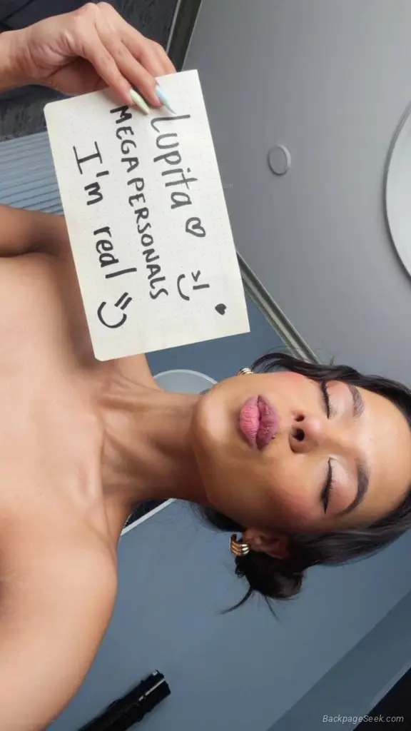 Hot and WILD petite spinner looking for a fuck buddy to have... in Sacramento – Women Seeking Men photo 5