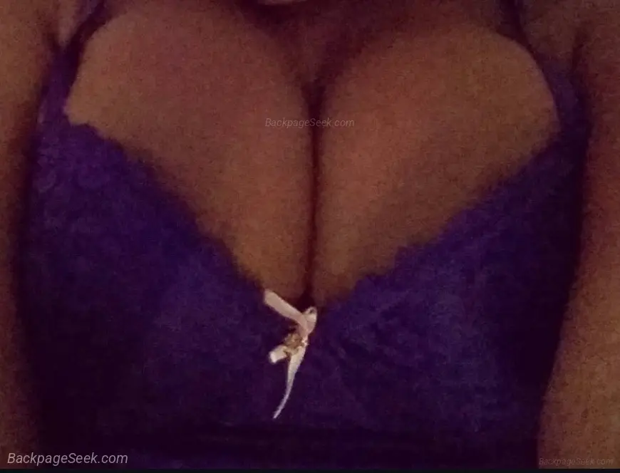 Im baaacckkk 100 outcall special first 5 people shake a hand... in Sacramento – Women Seeking Men photo 4