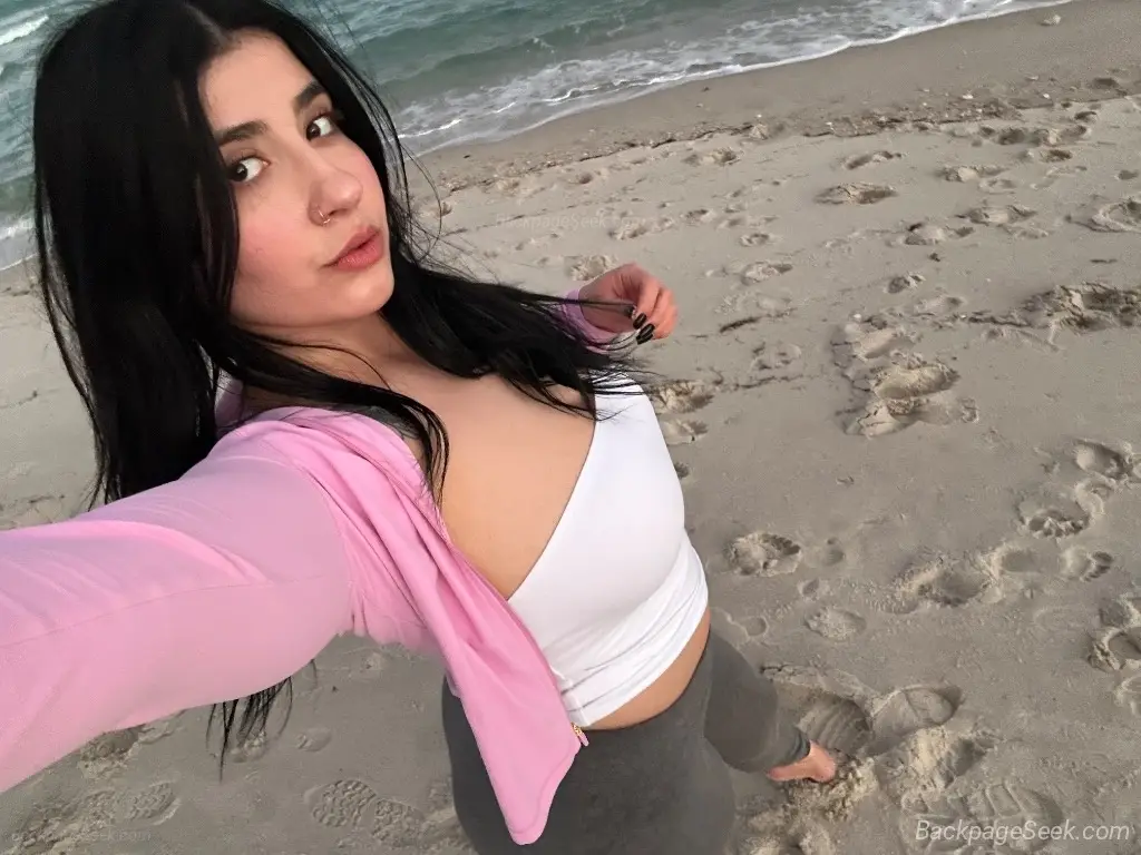 HIGH END CLASSY AND CURVY LATIN in Sacramento – Women Seeking Men photo 6