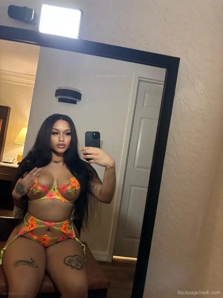 Egyptian Squirter Back In Town