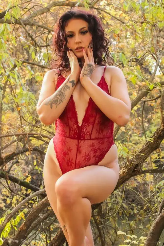 Ruby Reign in Sacramento – Women Seeking Men photo 5