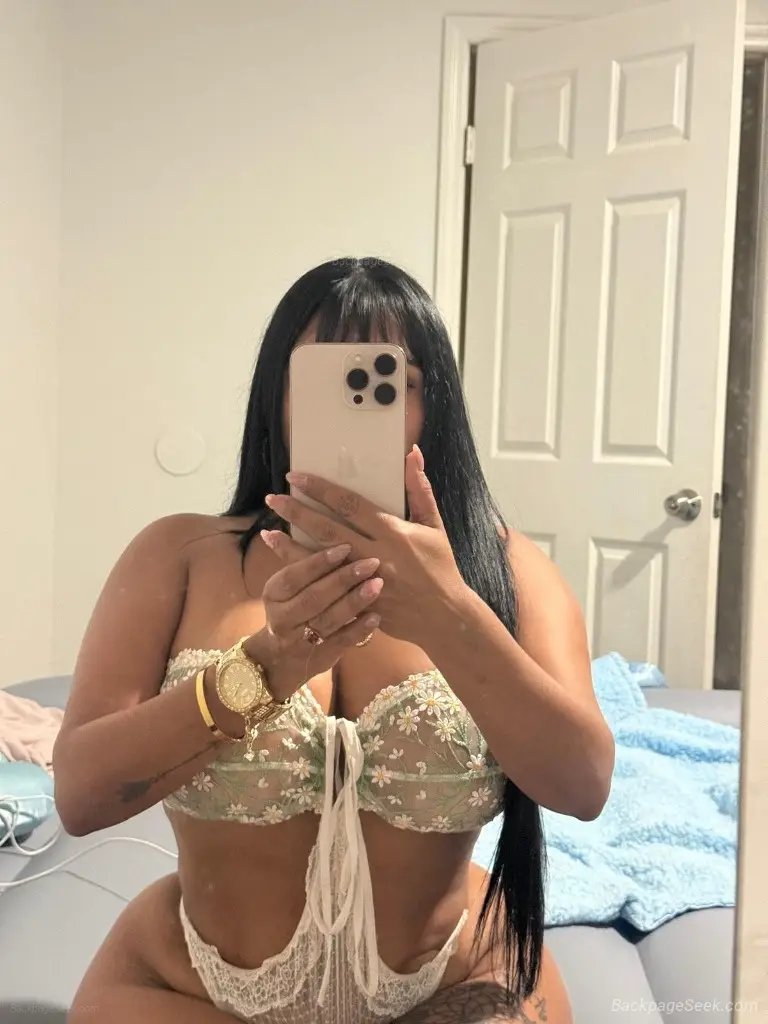 Madre soltera en busca de oportunidad laboral en Orlando Flo... in Sacramento – Women Seeking Men photo 4