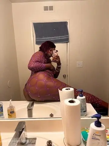 60 QV Pretty Thick Chocolate Ebony Ready To Please You Come... in Sacramento – Women Seeking Men photo 3