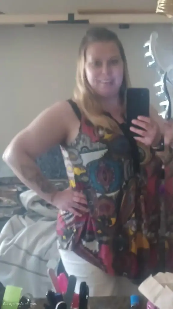 $100 play $140hhr outcalls and incalls $200hr outcalls and