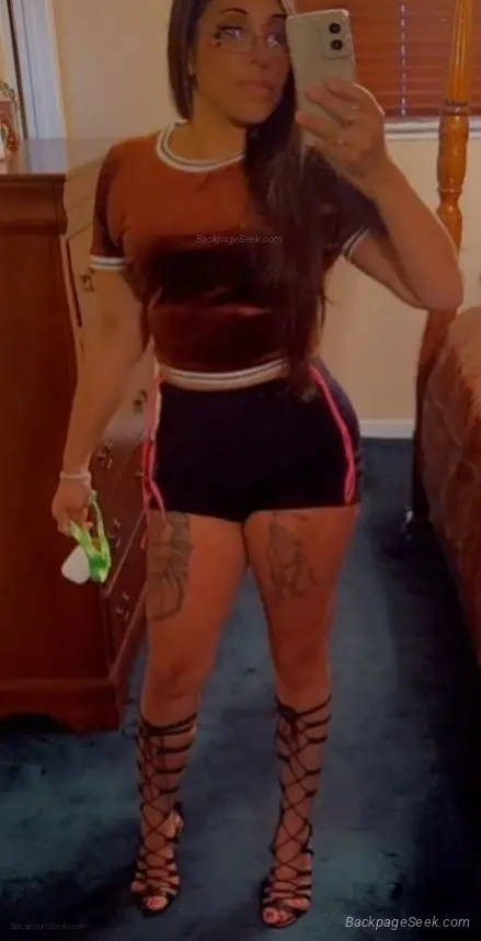 mexican filipino PETITE TREAT