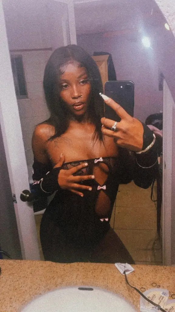 Sexy Petite Princes Car Dates And Outcalls Only Available No... in Sacramento – Women Seeking Men photo 3