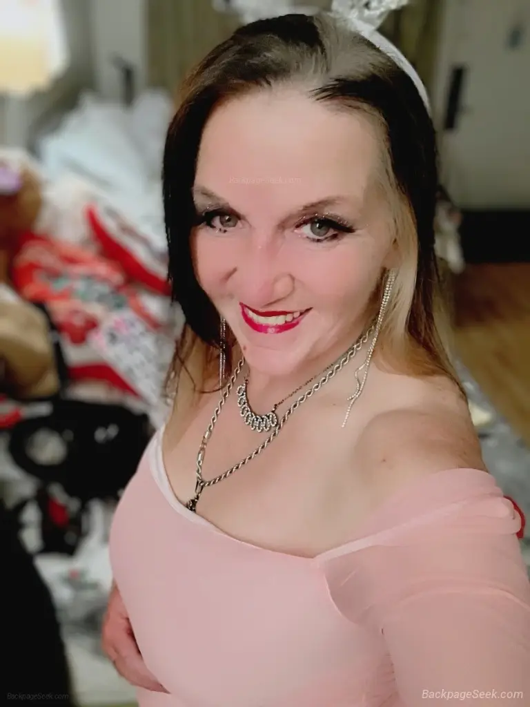 SO I'M DOING A FIRST TIME EVER SPECIAL SPECIAL NAME YOUR PRI... in Salt Lake City – Women Seeking Men photo 6