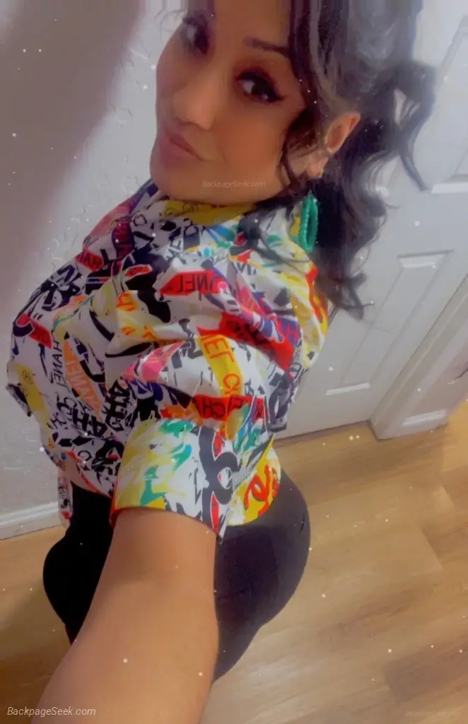 Spanish Mature MILFLets take it ALL OFF in Salt Lake City – Women Seeking Men photo 5