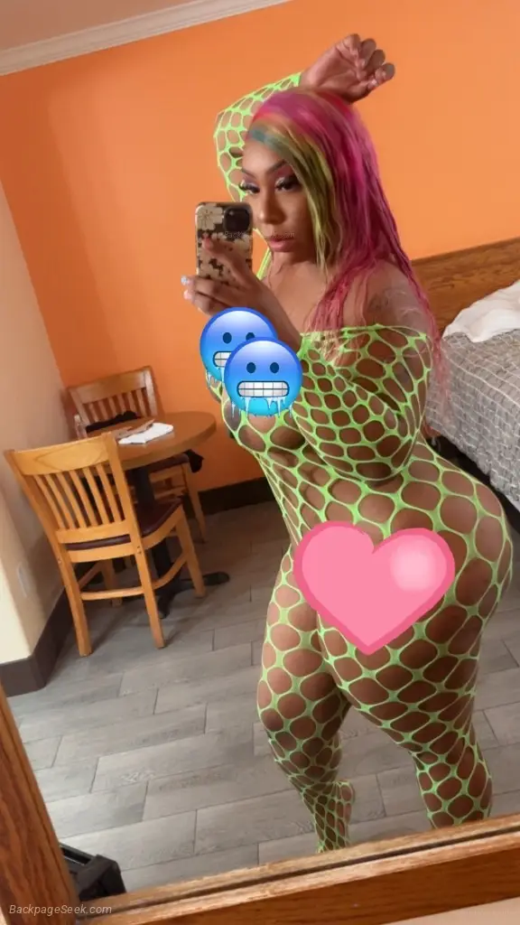 trucker friendly hablas espanol Ebony sub no nonsense its ou... in Salt Lake City – Women Seeking Men photo 4
