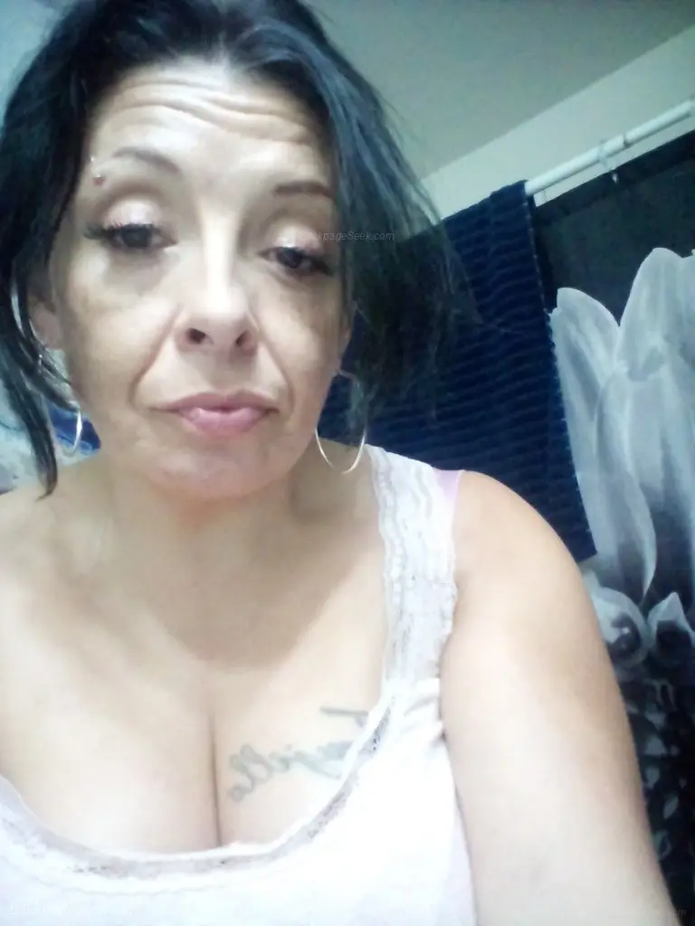 FUN LOVING SEXUALLY COMFORTABLE BBBJCIM 43 YR OLD LATINA in Salt Lake City – Women Seeking Men photo 3
