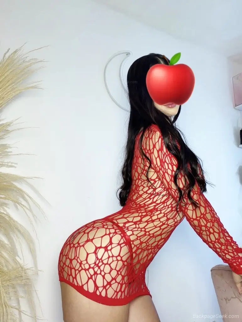 sensual latina