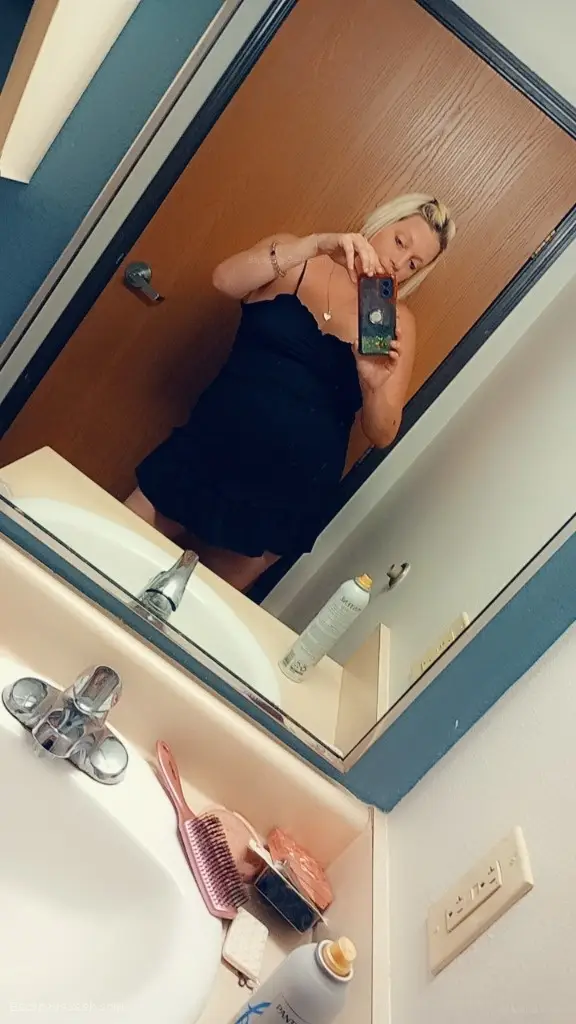 Manic Monday 20 dollar FT video call Content deals 2 gurl fo... in Salt Lake City – Women Seeking Men photo 4