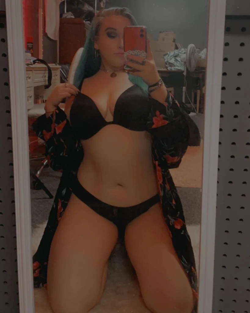 80 Specials top bottom super wet and warm pussy I can host I... in San Antonio – Women Seeking Men photo 6