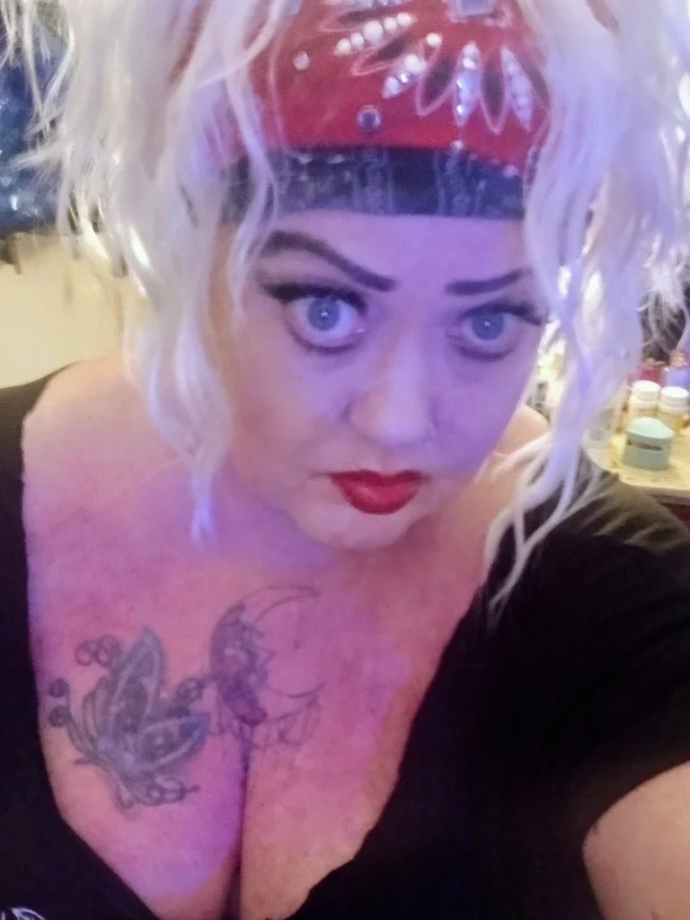 short and curvy with very high sex drive