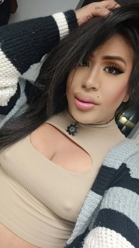 let my throat hugg your cock in San Antonio – Women Seeking Men photo 6