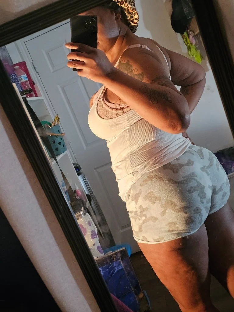 Beauty and Curves in San Antonio – Women Seeking Men photo 5