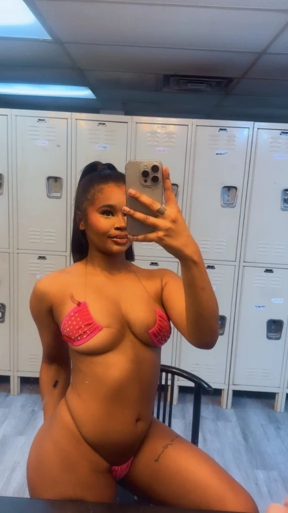 Dallas baddie in San Antonio for a few days