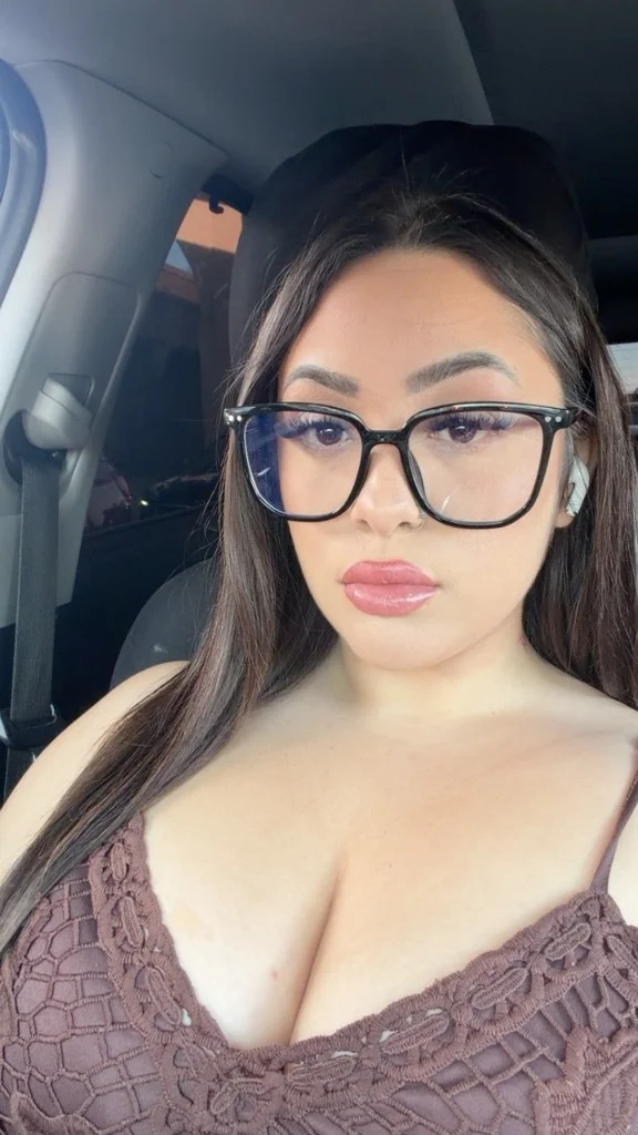 LATINA WHITE Curiosity always wins in San Antonio – Women Seeking Men photo 6