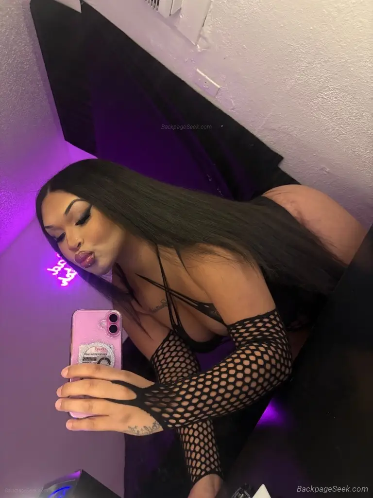 Sexy young fun HOSTING AND MOBILE in San Antonio – Women Seeking Men photo 3