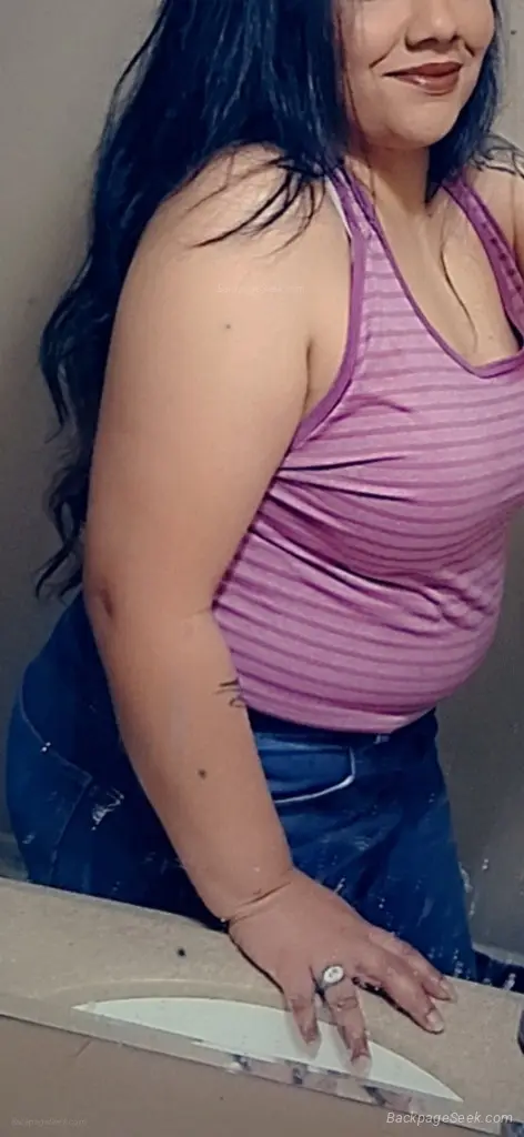 Beauty That Comes With a Warning Label in San Antonio – Women Seeking Men photo 2