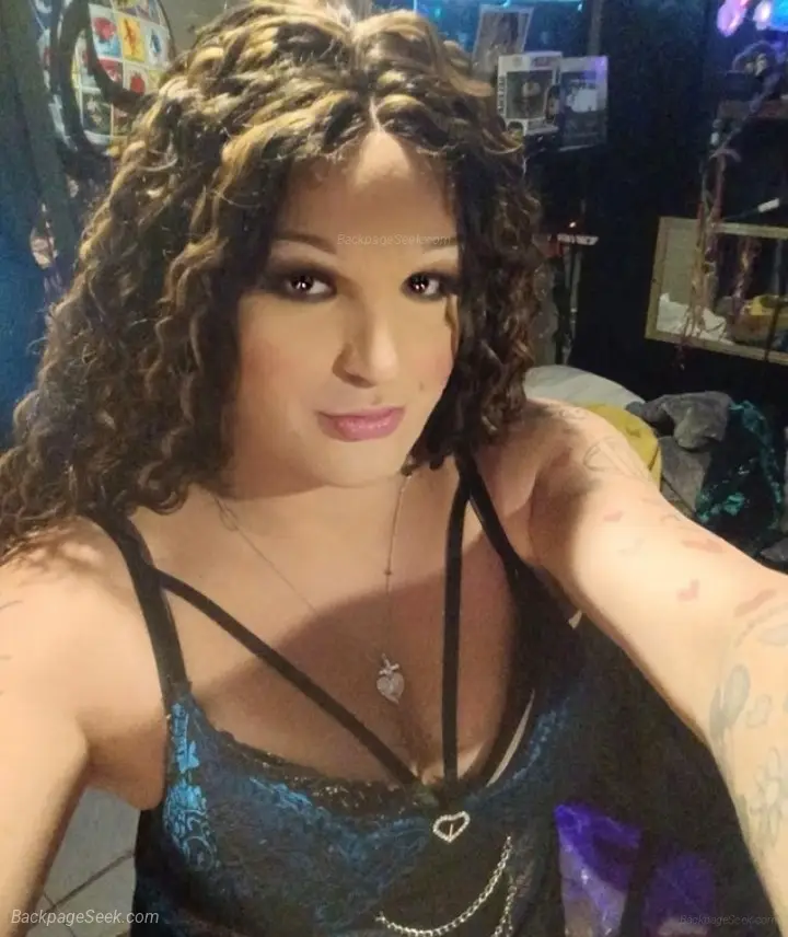 Tall Sexy Ts Brianna Available now I love to Top and Bottom... in San Antonio – Women Seeking Men photo 4