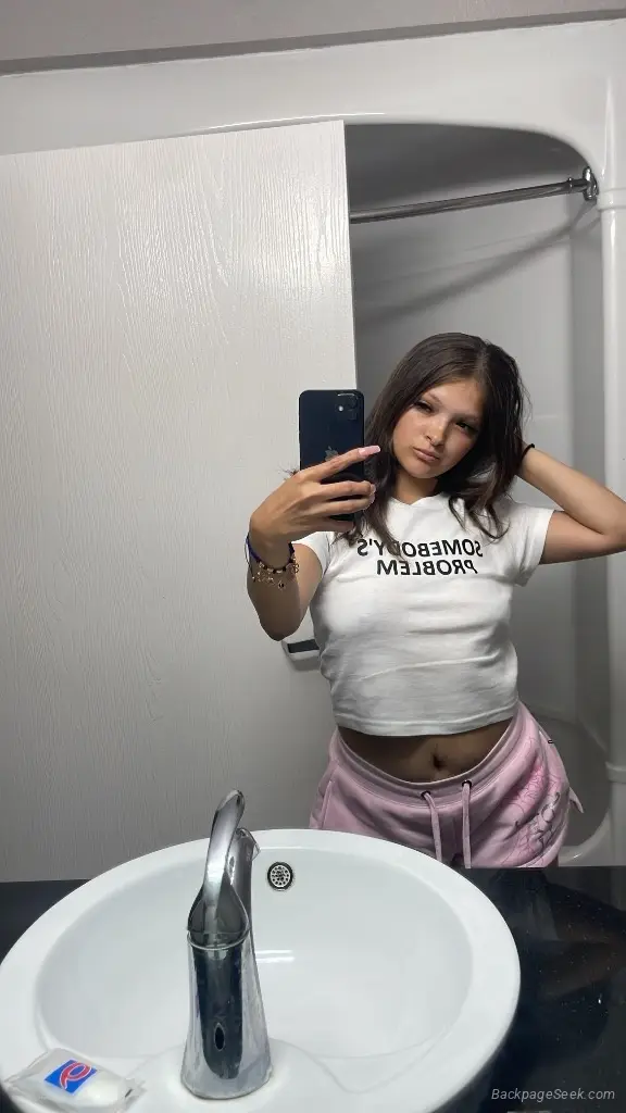 YOUR FAVORITE CAUCASIAN ASK FOR MY 2 GIRL MASSAGES No scams... in San Antonio – Women Seeking Men photo 6