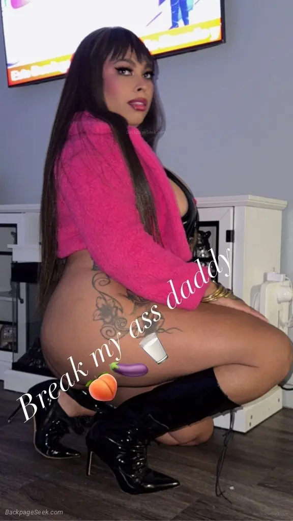 Devora love to break my delicious big ass and enjoy it to th... in San Antonio – Women Seeking Men photo 5