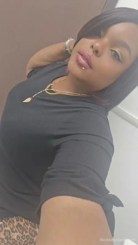 Thick lil' 4'11 shawty in San Antonio – Women Seeking Men photo 2