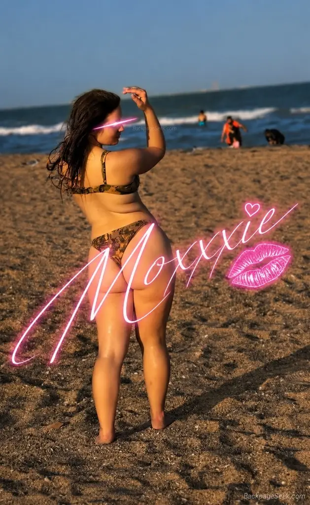 YOUR SIGN TO PLAY HOOKY Specials With Sexy Moxxxie Low Volume
