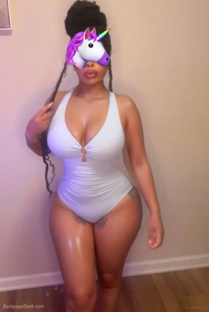 I am a sexy and very wild girl in bed tell me if you want to... in San Antonio – Women Seeking Men photo 3