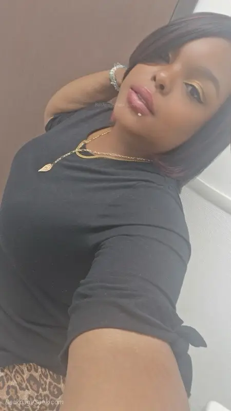 Thick Lil' 4'11 Shawty in San Antonio – Women Seeking Men photo 5