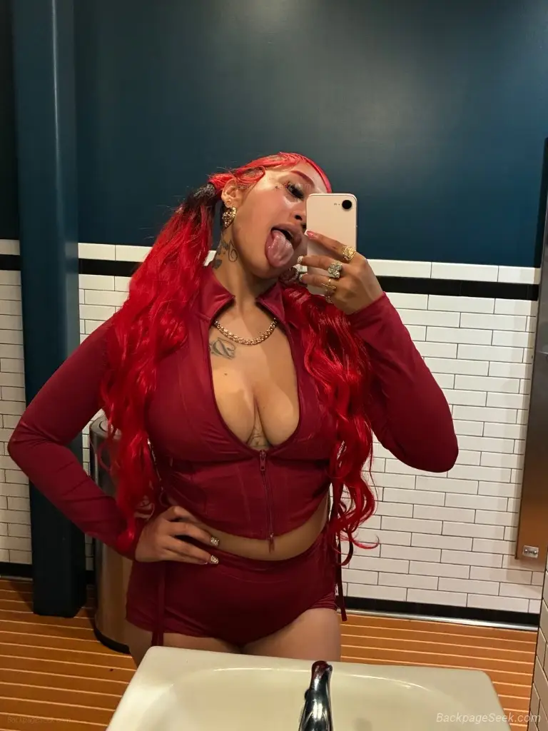 every mans fantasy in San Antonio – Women Seeking Men photo 5